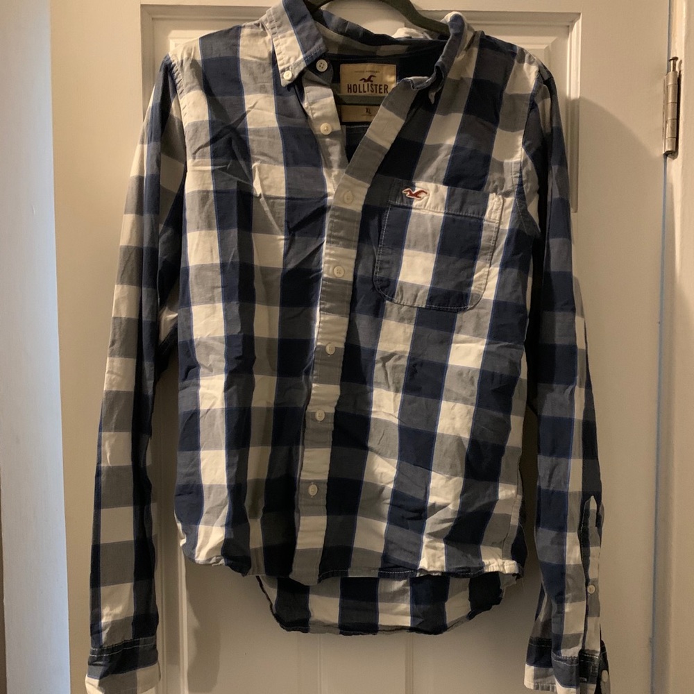 Men’s Hollister Plaid Button Up